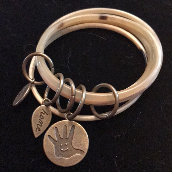 Set of stackable bracelets - Picture 3 of 3